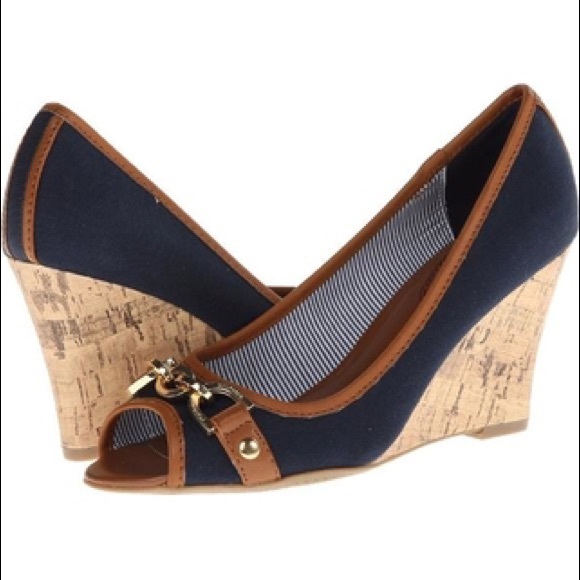 tommy hilfiger wedge heels